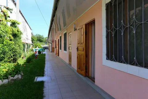 Дома село феодосия