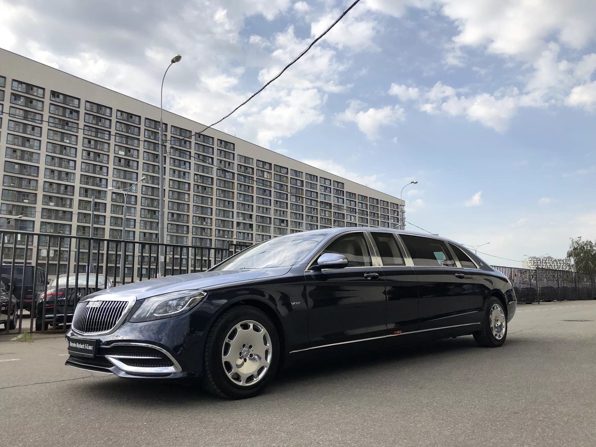 Мерседес s650. Mercedes Maybach s650. Мерседес Майбах Пульман s650. Мерседес Майбах Пульман 2020. Мерседес Майбах с 650.