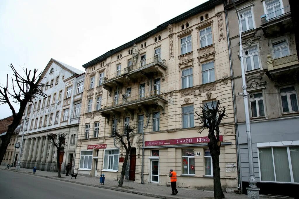 советск калининградской области трамвай. советск калининградской области улица гагарина 15. театральная, 3. памятник тильзитскому трамваю. город советск калининградской области.