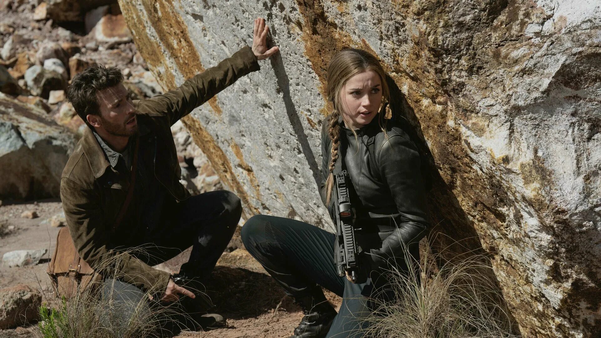 Ан эванс. Ryan gosling. Ана де армас без ответа. Ан эванс. Ghosted 2023.