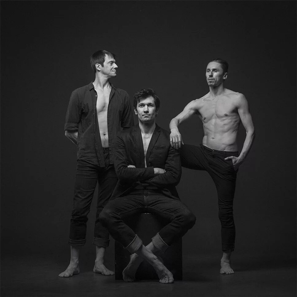 трио в шоу танцы на тнт. танцы на тнт 3 парня. танцы три парня. марк куклин танцы драма кингс. танцы на тнт участники.