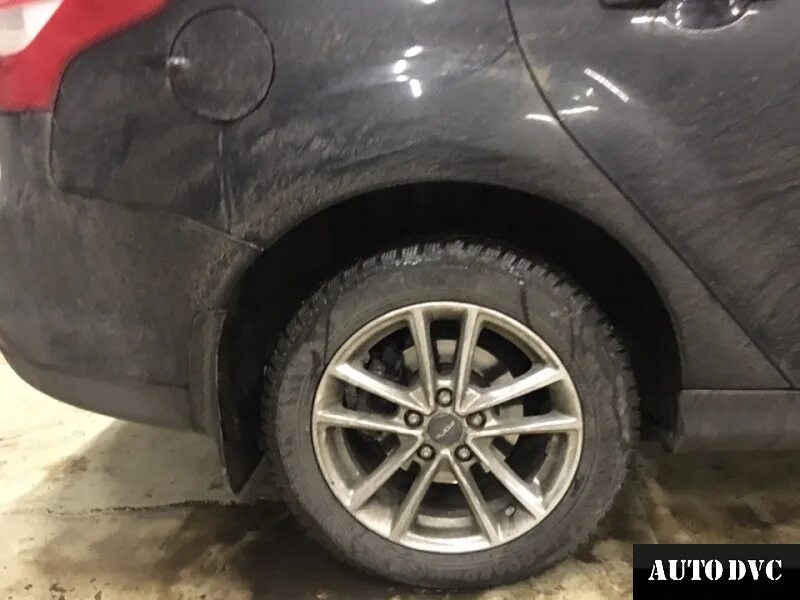 Увеличение клиренса форд мондео 3. Клиренс форд фокус 2. Ford focus 2 клиренс. Проставки на форд фокус 3 универсал. Ford focus 3 клиренс.