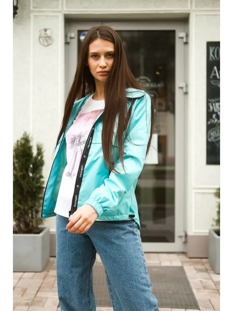 Goodness industries ветровка. Reebok myt woven jacket. Ветровка баленсиага женская. Бирюзовая ветровка. Ветровка джома.