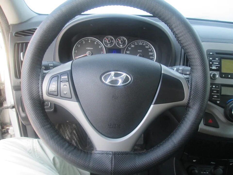 Руль хендай i30. Руль хендай i30 2020. Хендай ай 30 руль. Руль хендай ай 30. Руль хендай ай 30.