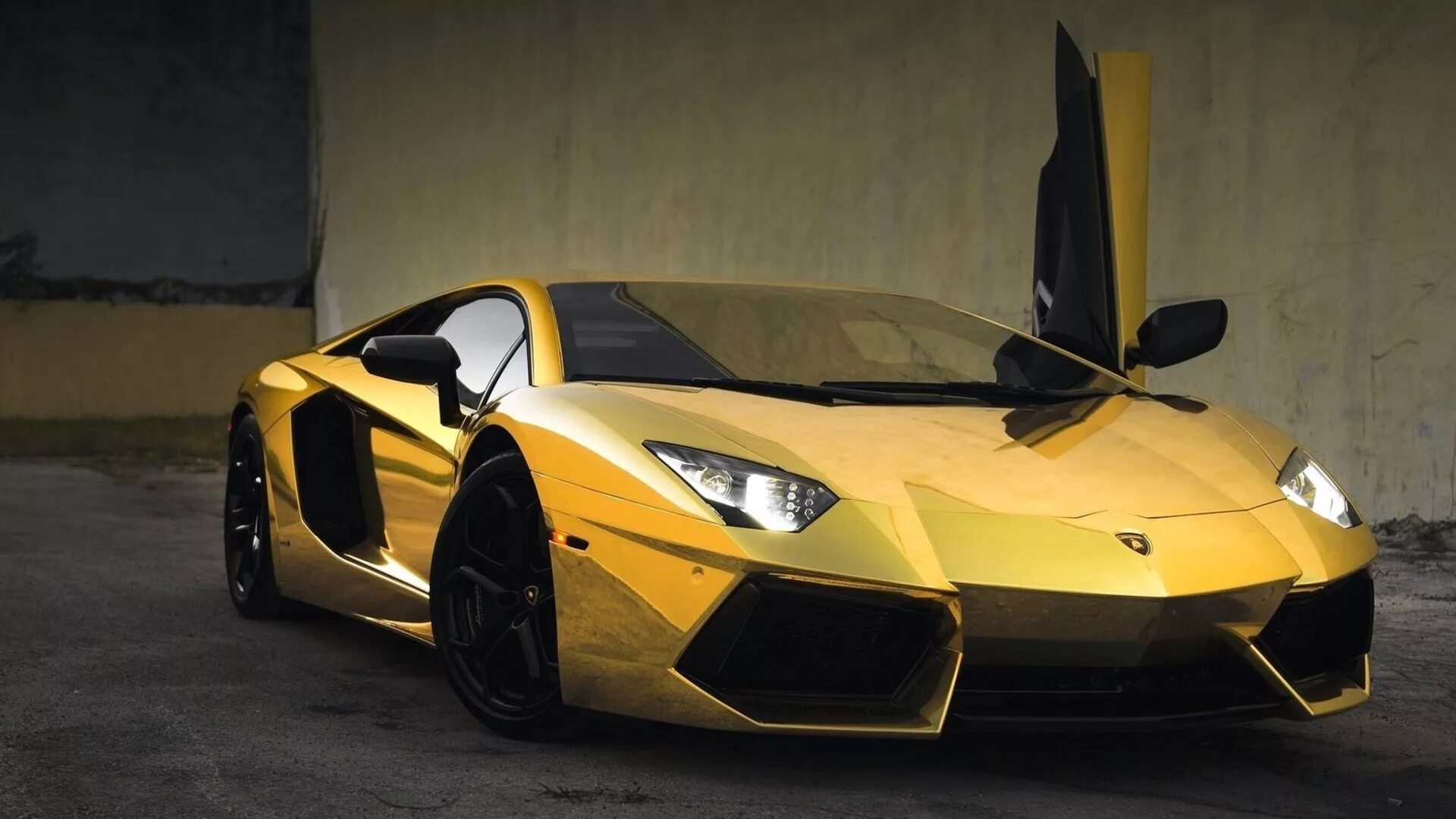 Аватарка ламборгини. Lamborghini aventador lp700-4 золотая. золотая ламборгини мурселаго. золотой lamborghini авентадор. lamborghini aventador lp 700-4 из золота.
