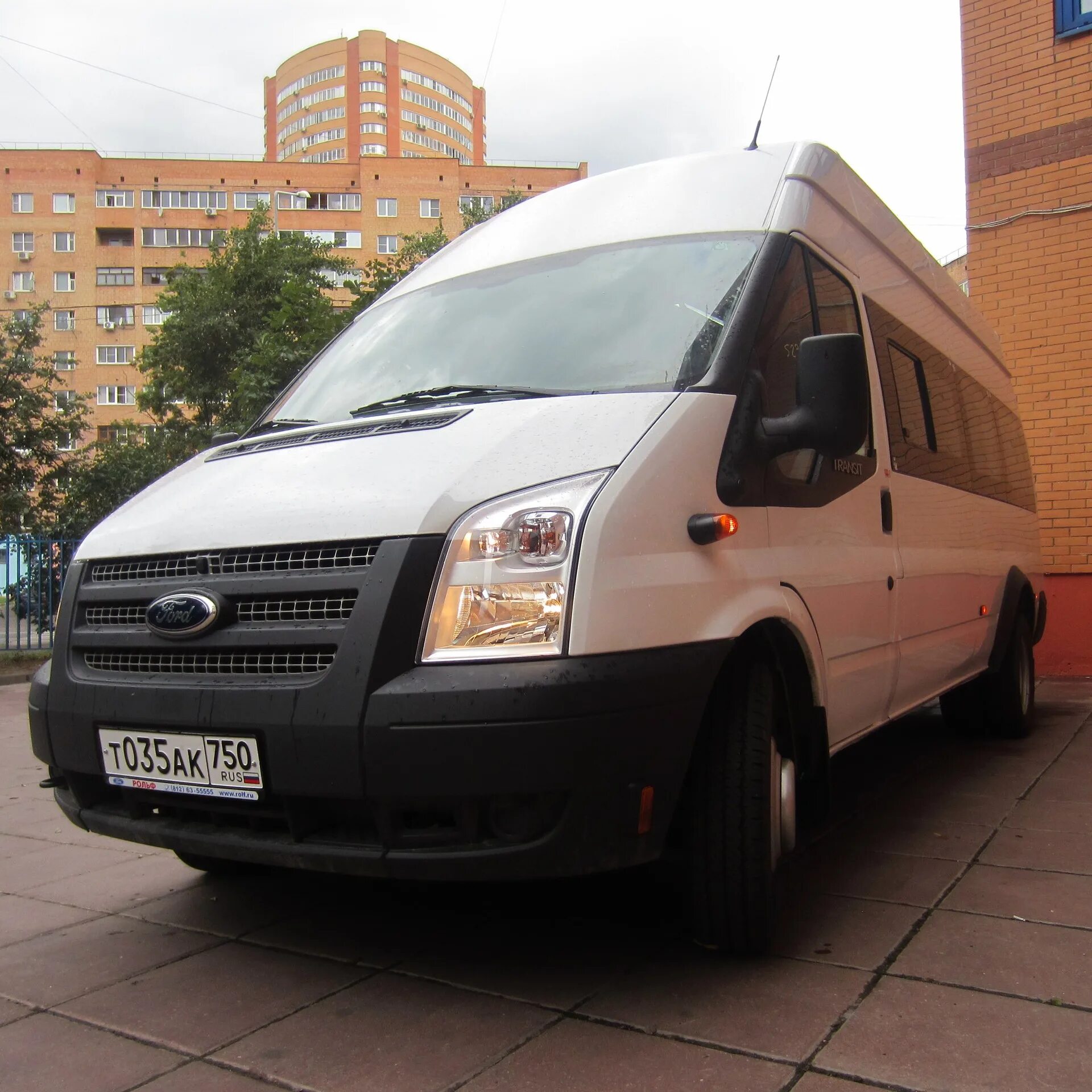 Форд Транзит 19 мест. Форд Транзит 19+3+1. Ford Transit 19 мест микроавтобус. Форд Транзит 13 мест. Куплю микроавтобус форд транзит россия