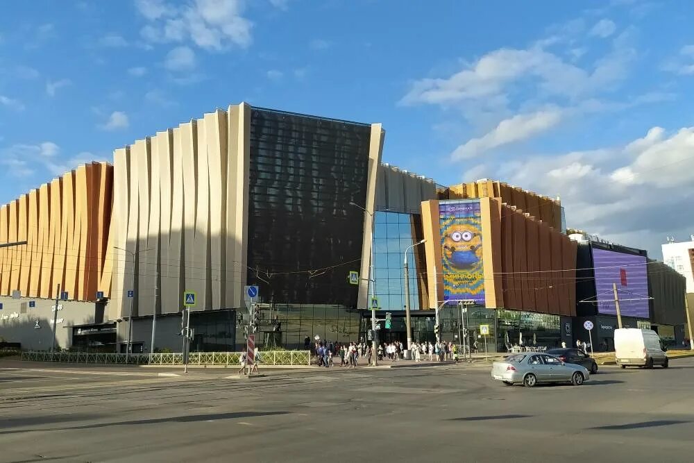 Торговый центр IMALL Пермь. ТЦ Эспланада Пермь. Новый торговый центр в Перми на эспланаде. АЙМОЛЛ Эспланада Пермь. Тц аймол пермь