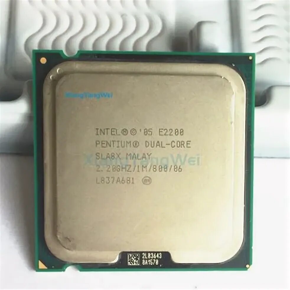 Intel dual core. Intel pentium dual core e2200. intel 05 e2200 pentium dual-core. процессор intel dual core e67. intel 85 e2200 pentium dual-core sla8x malay.