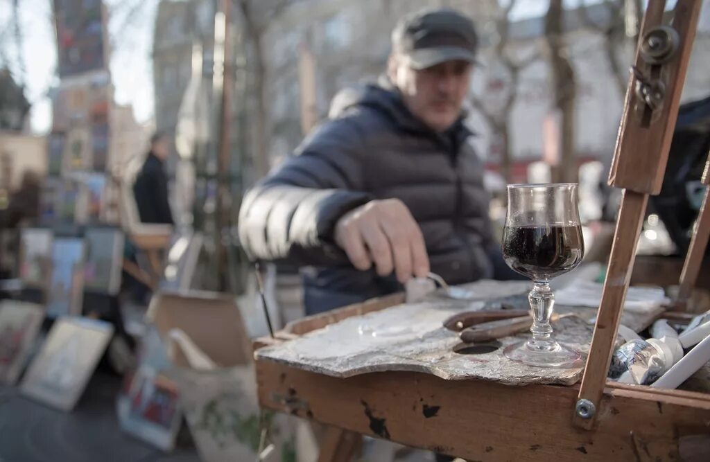 Свободный художник. Свободный художник живопись. Художник лю е работы. Уличная художница. Свободный художник.