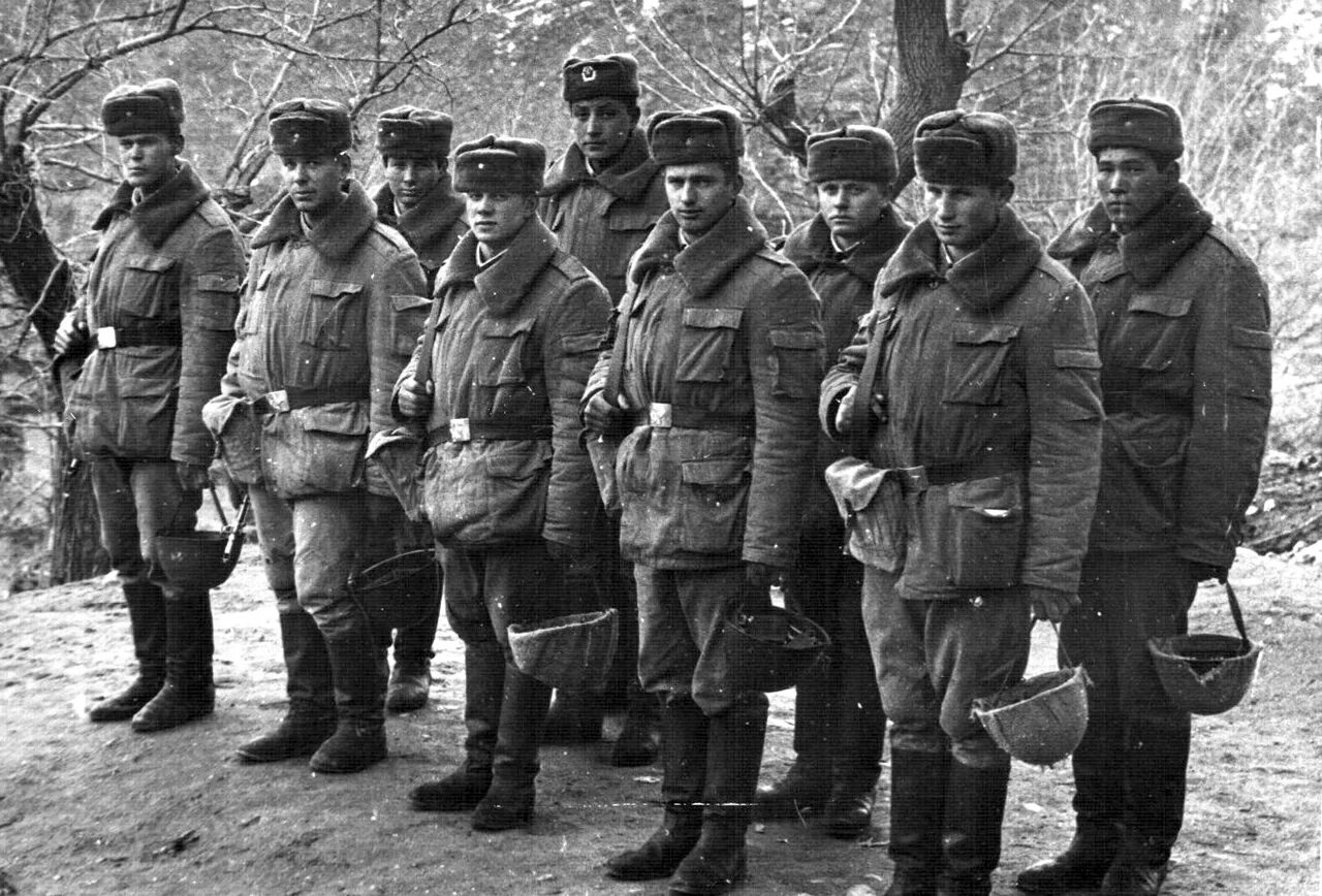 149 мсп 201 мсд таджикистан. 108 мсд в афганистане. афганистан мотострелковые. афганистан мотострелковые. афганистан мотострелковые.