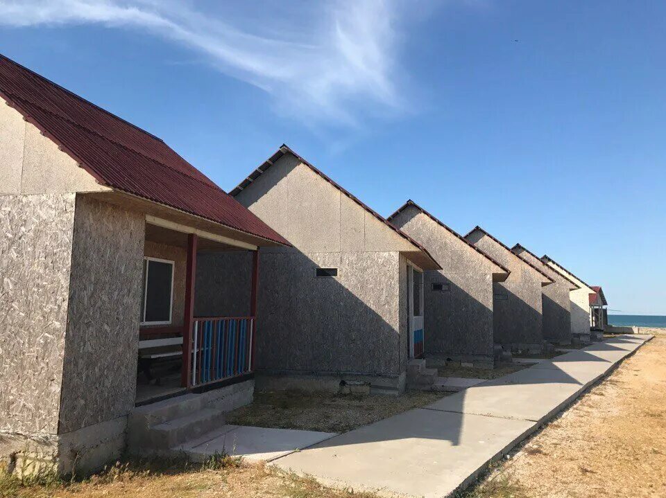 предоставление жилья в крыму. с витино , ул гагарина 57. апартаменты студия в ласпи. гостиницы крыма. квартиры для сирот крым.