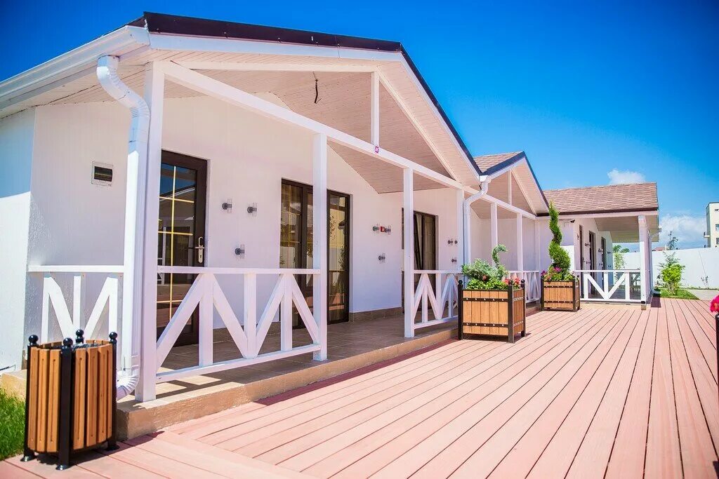 шлыпра бунгало. новофедоровка магия бич бунгало. оленевка евпатория бунгало. маленький отель на берегу моря. Rhode island , сша ocean house.