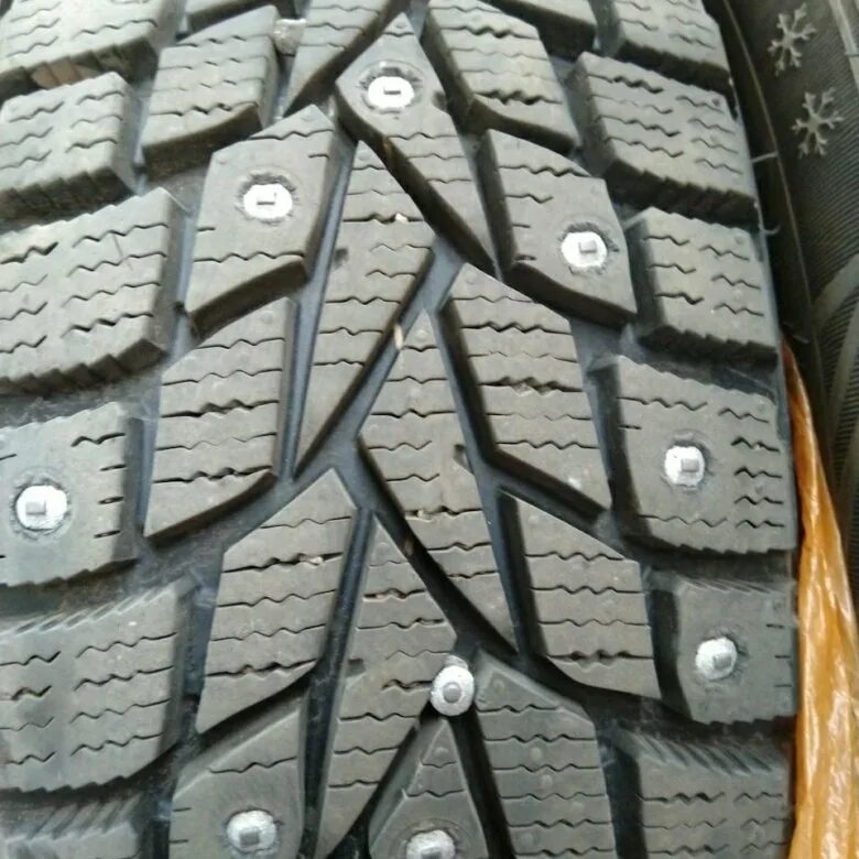 Винтер айс шины. Данлоп СП Винтер айс 02. Dunlop SP Winter Ice 02 175/65 r14 82t. Шины Dunlop SP Winter Ice 02. Автошина Dunlop SP ice02 (шип), 1 567.