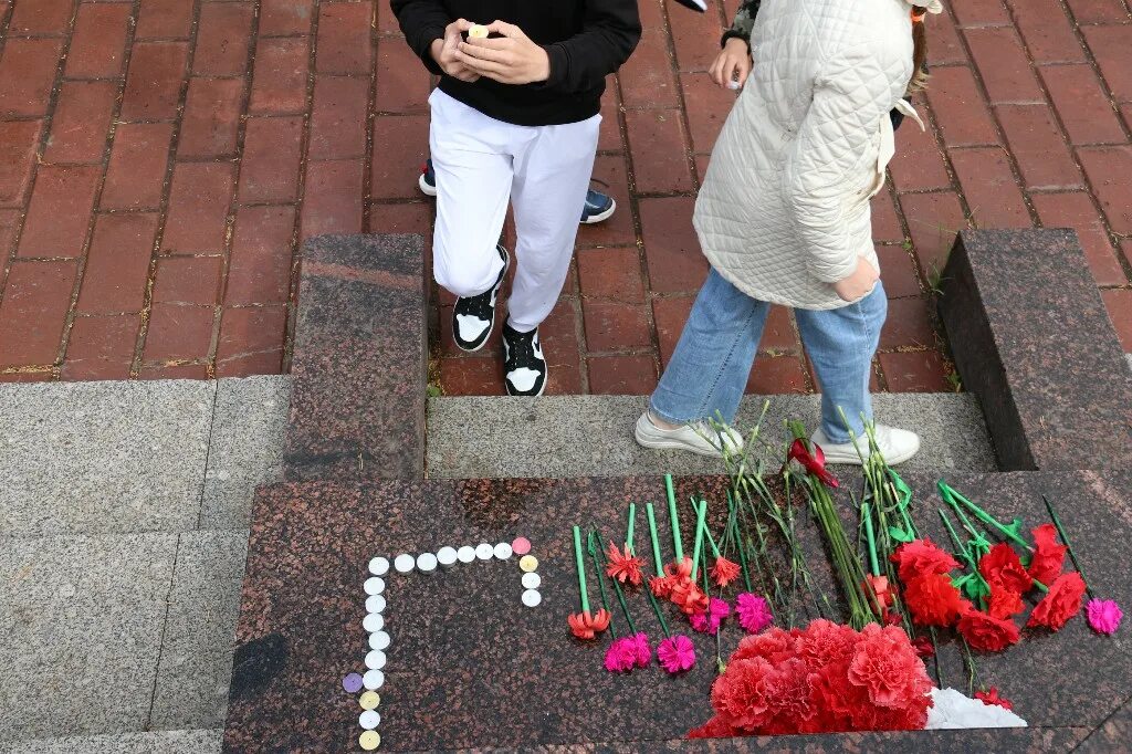 День памяти и скорби впр 5 класс. Свеча памяти 22 июня. Акция свеча памяти 22 июня. 22 Июня день памяти свеча памяти. Почему 22 июня день памяти и скорби ВПР по истории 5 класс.