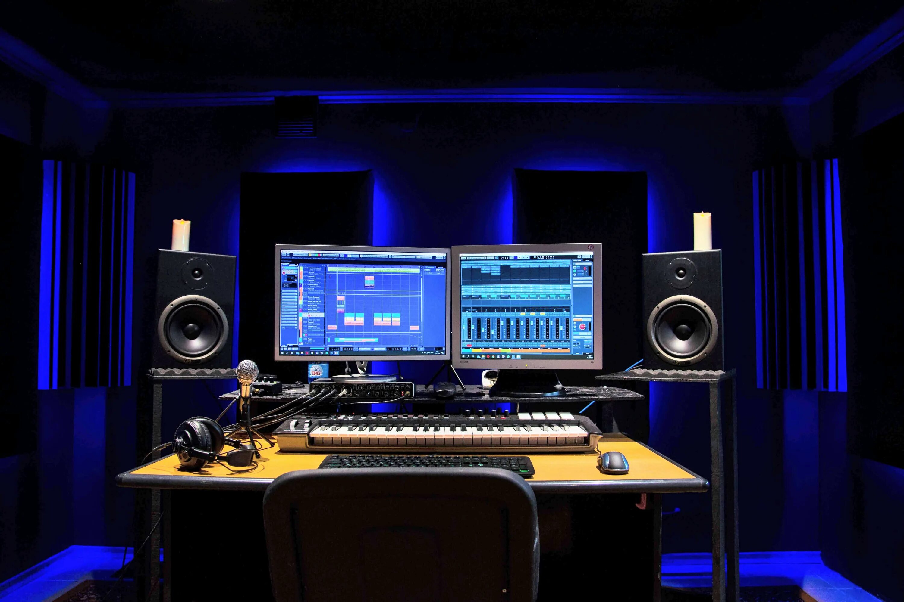 Np studio. Record studio new york. натяжной потолок для фотостудии. Studio np натяжные потолки. Startup apartment office.