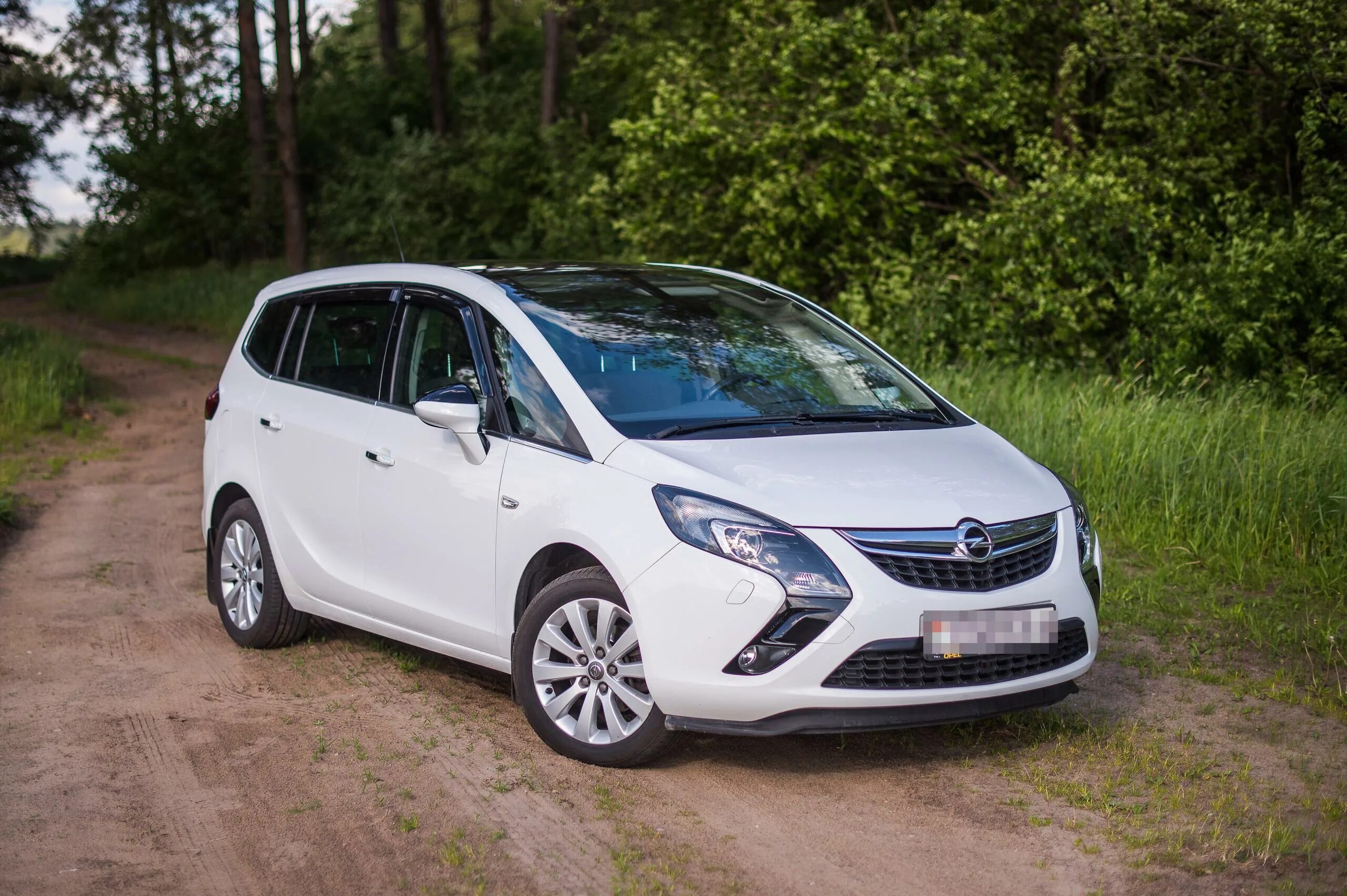 Opel Zafira c. Опель Зафира Турер 2013. Опель Зафира 2013. Opel Zafira Tourer 2014. Опель зафира турер купить