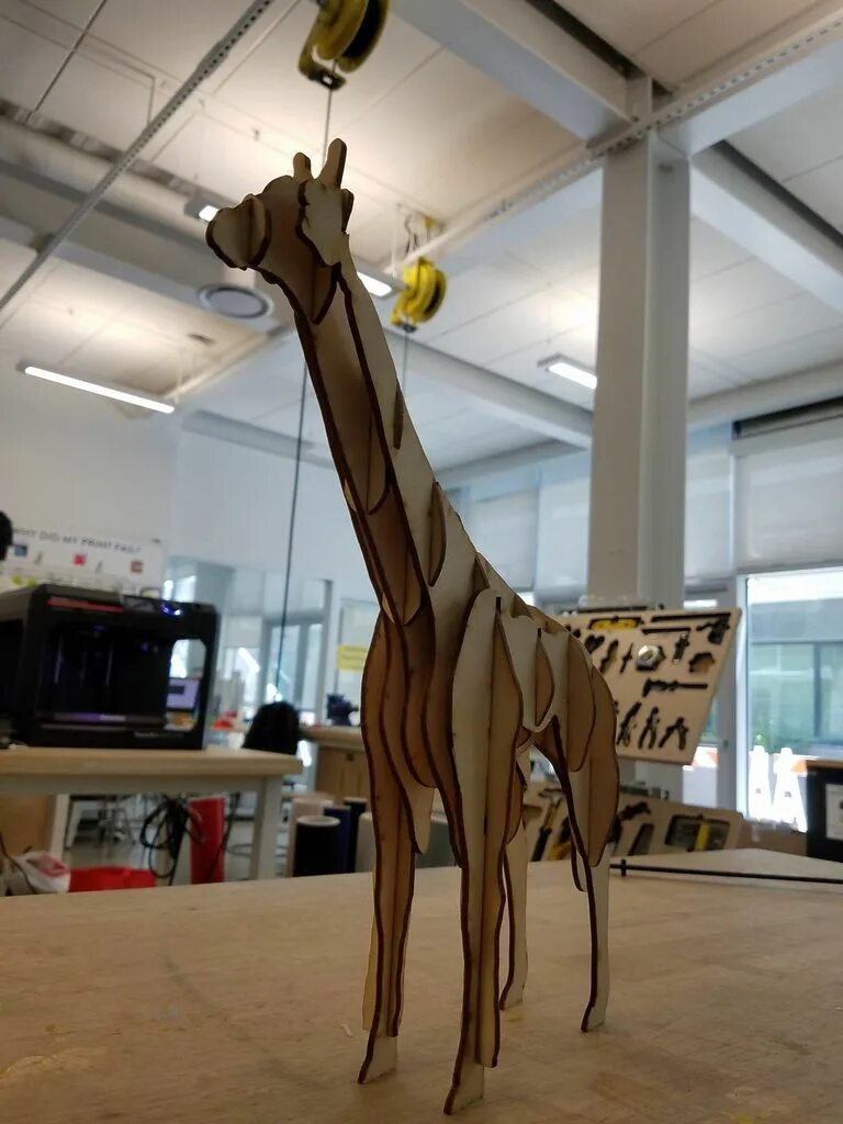 Мод на жирафа. Модель жирафа. Жираф из фанеры. Жираф 3д. 3д модель жирафа.