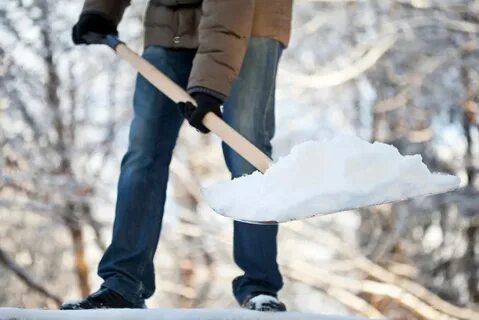 Snow shovel