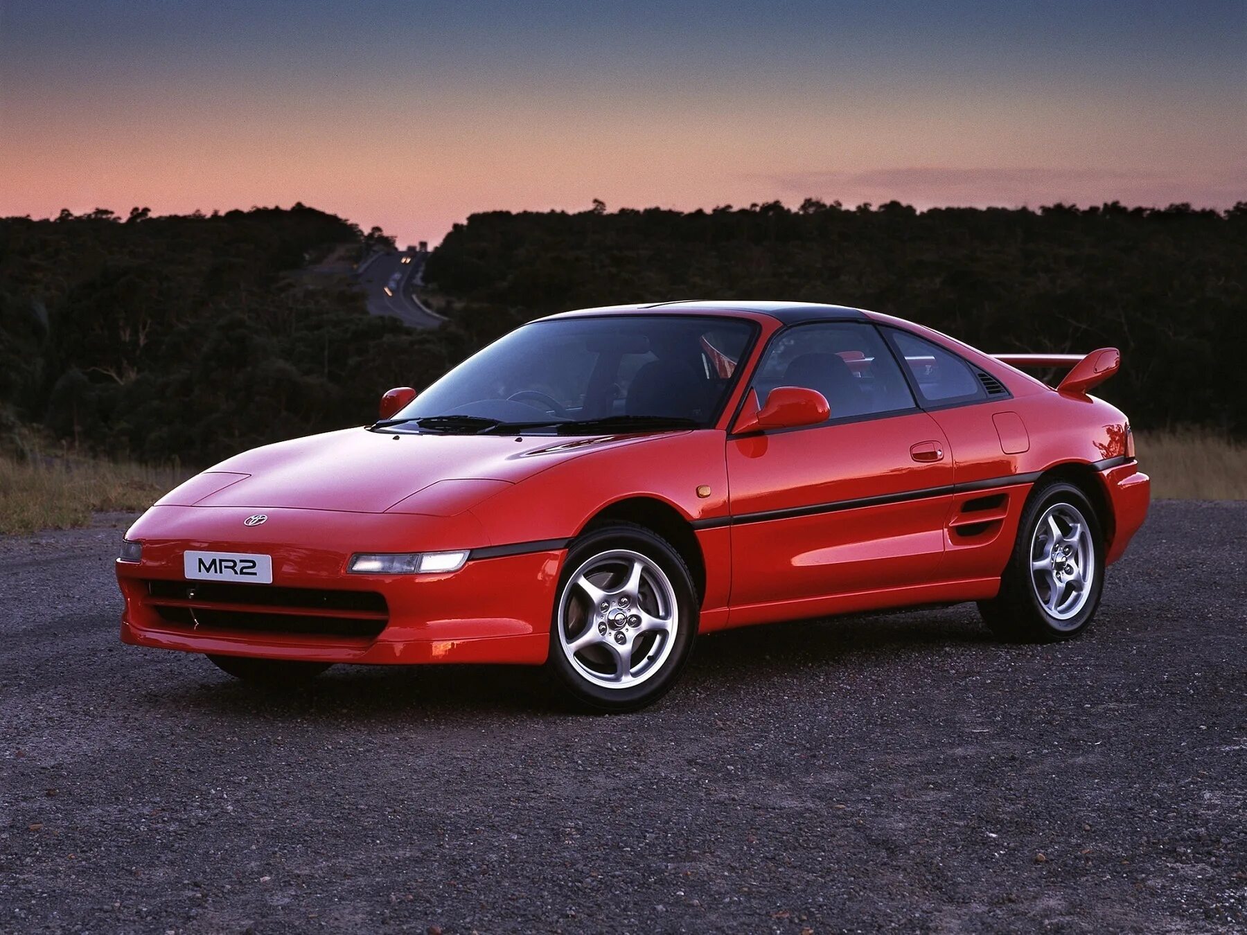 Тойота мр2 характеристики. Toyota mr2. Toyota mr2 2 поколение. Toyota mr2 1991. Toyota mr2 2022.