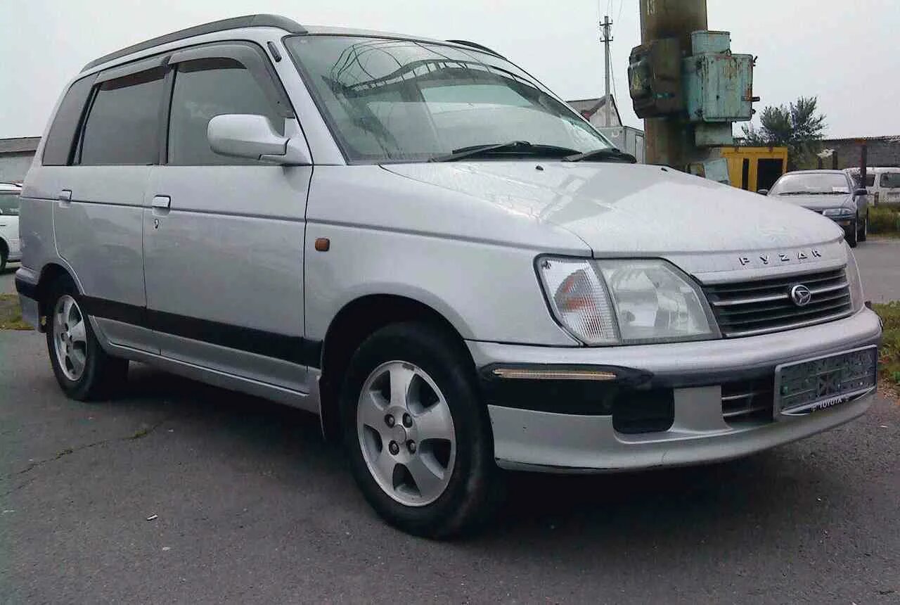 Daihatsu pyzar 1. Дайхатсу пизар 1997. Daihatsu pyzar 1998. Daihatsu pyzar 1996 года. Дайхатсу пузар 1997.