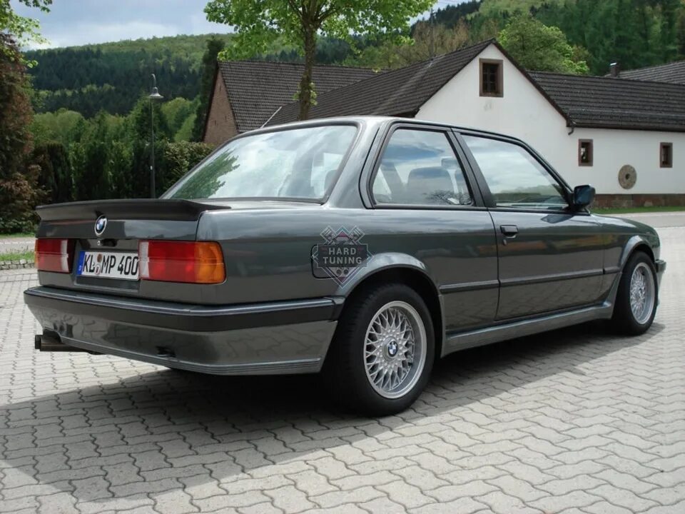 M tech 1. Bmw e30 m technic. Бмв 325i 1986. Bmw e30 mtech 2. M tech 1.