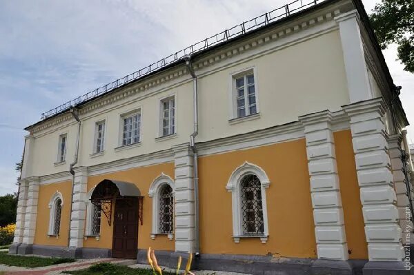Новгород ул прусская. Церковь михаила архангела на прусской улице. церковь михаила архангела на прусской улице великий новгород. великий новгород ул прусская. улица прусская великий новгород.