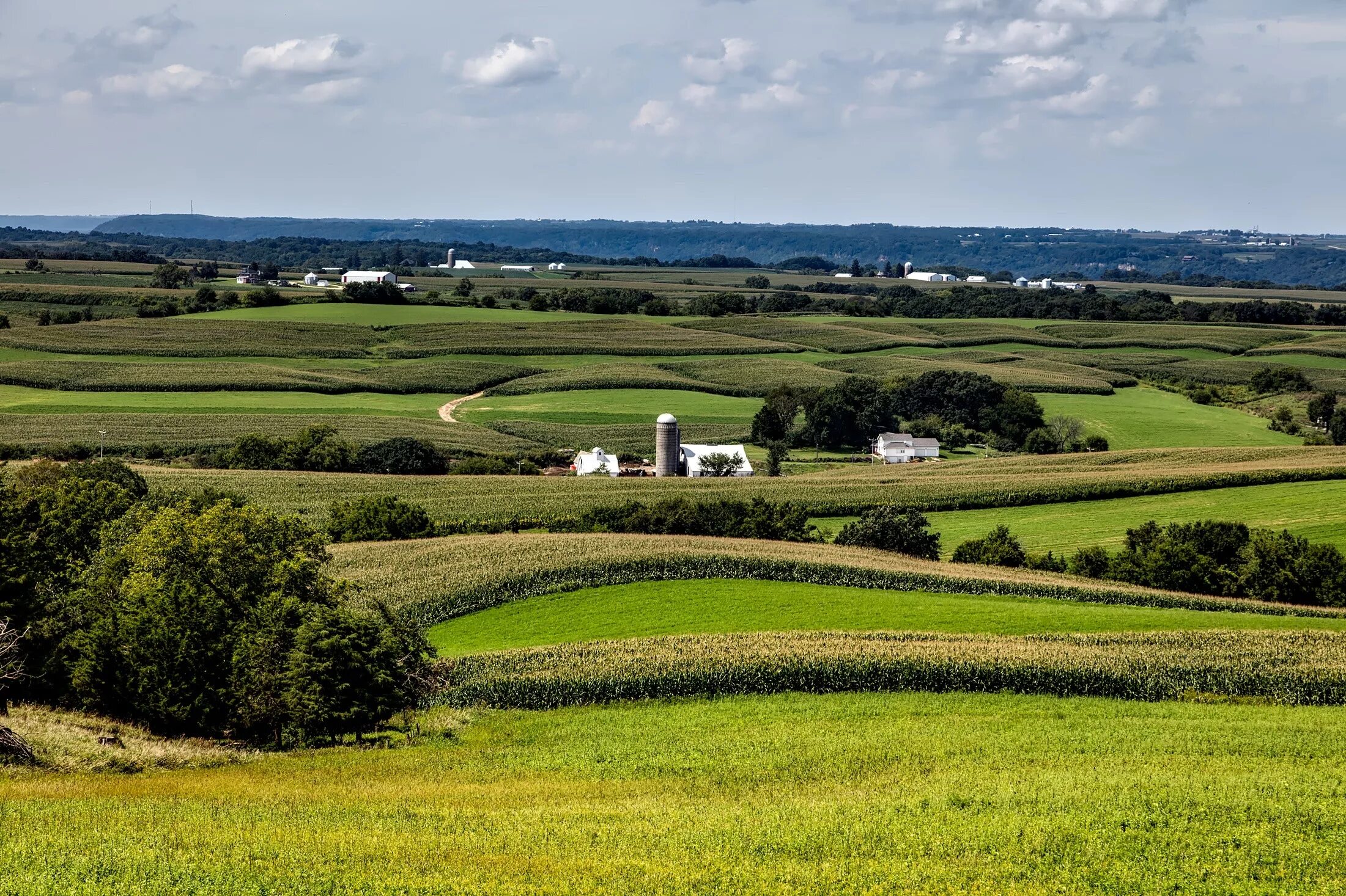 Countryside канал. Американская ферма штат Канзас. Штат Айова сельское хозяйство. Штат Канзас природа. Канзас земли ферма.