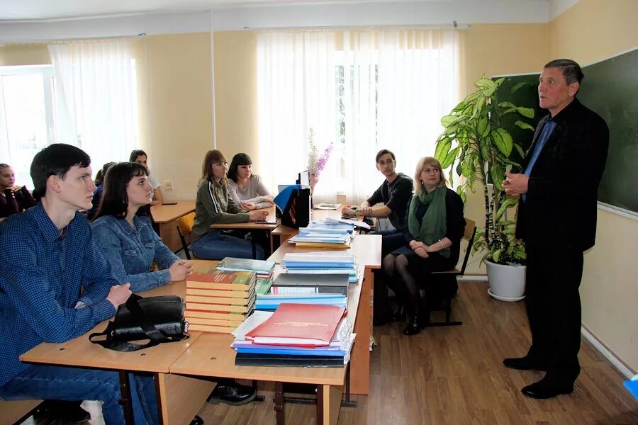 Пенсионный курганинск. Аграрно-Технологический техникум Курганинский район. Катт техникум Курганинск. Аграрный техникум Курганинск. Курганинский сельскохозяйственный техникум.