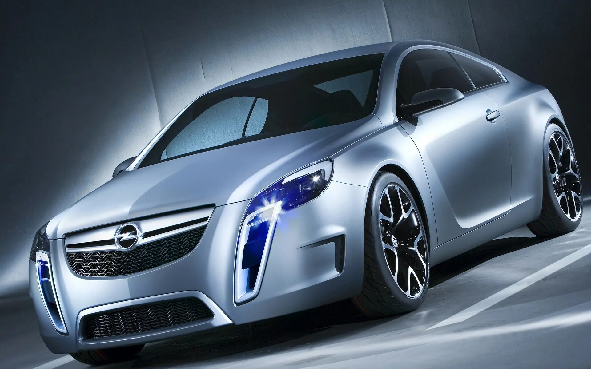 Opel Astra GTC 2020 купе. Новый Опель Вектра 2021. Opel седан Concept. Opel большой