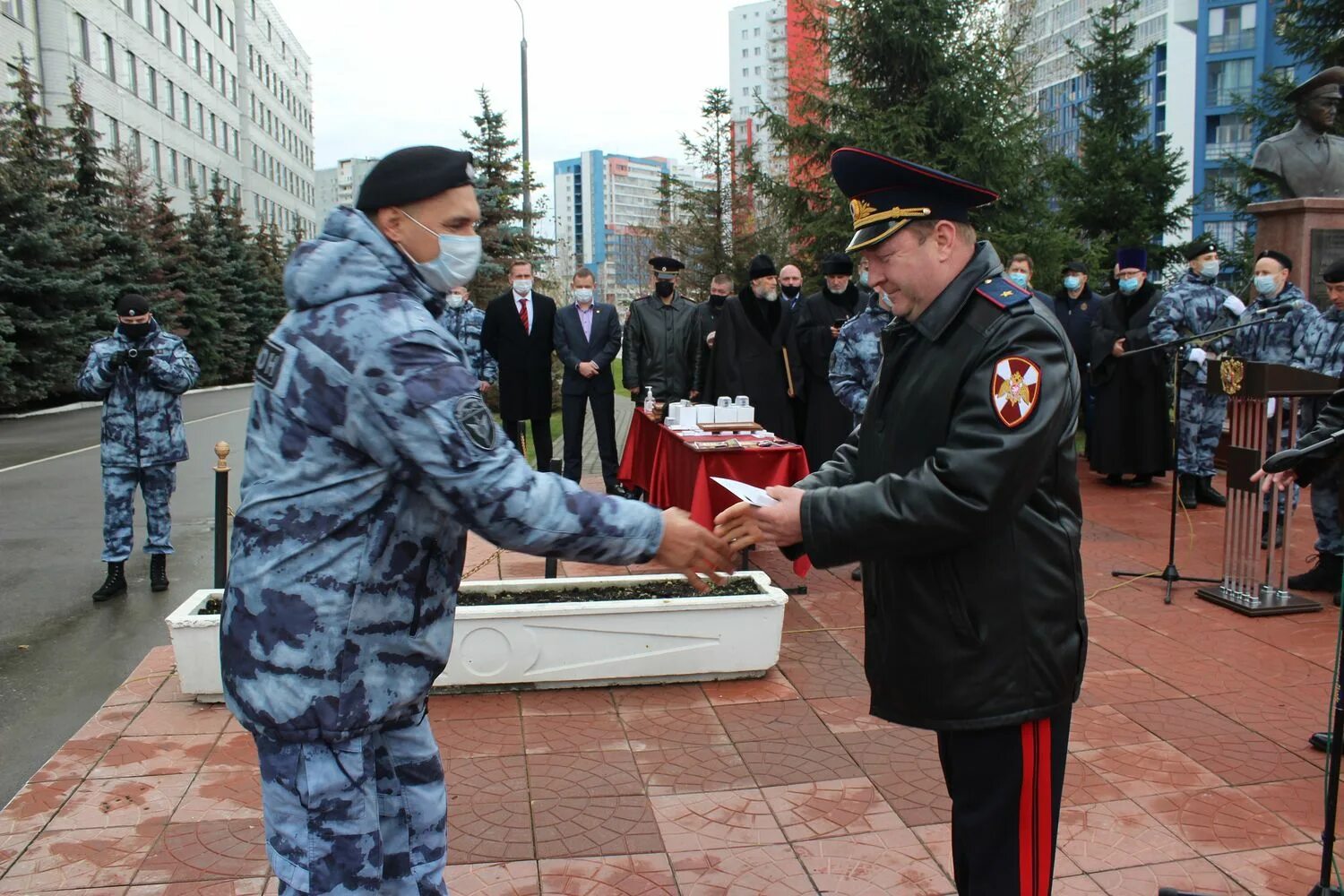 База омона в строгино. Московский ОМОН Строгино. ОМОН Росгвардии Строгино. Твардовского ОМОН.