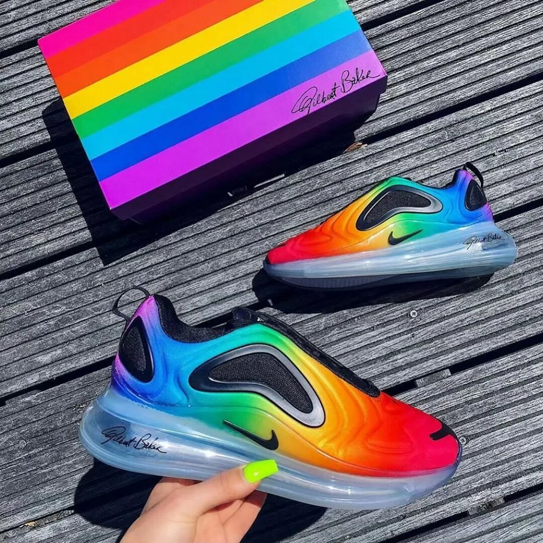 Nike Air Max 720 радужные. Nike Air Max 720 разноцветные. Nike Air Max 720 be true. Найк АИР Макс цветные. Цветные кроссовки найк