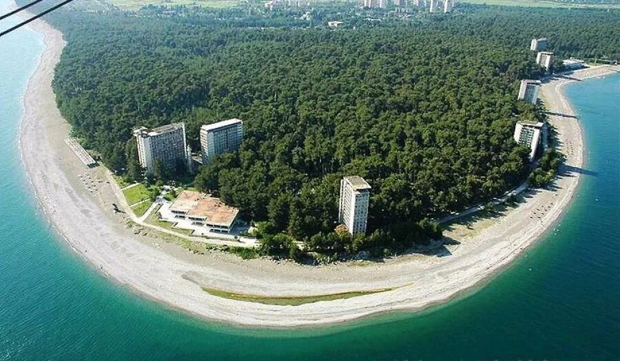 Пансионат опк пицунда. Курорт пицунда. Оп курорт пицунда абхазия. Пансионат пицунда объединение пансионатов курорт пицунда. Бзыбь абхазия пицунда.