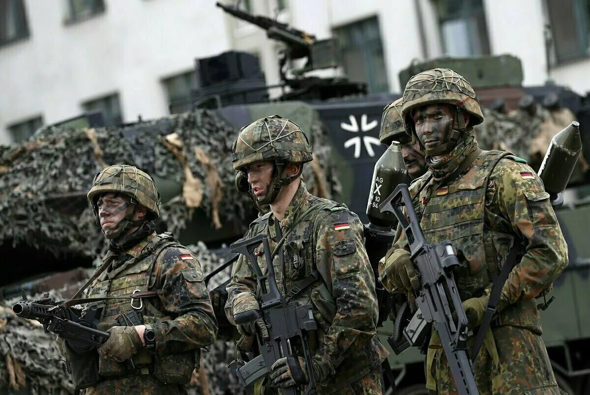 Немецкая армия. Армия ФРГ. Современная немецкая армия. Войска Германии.