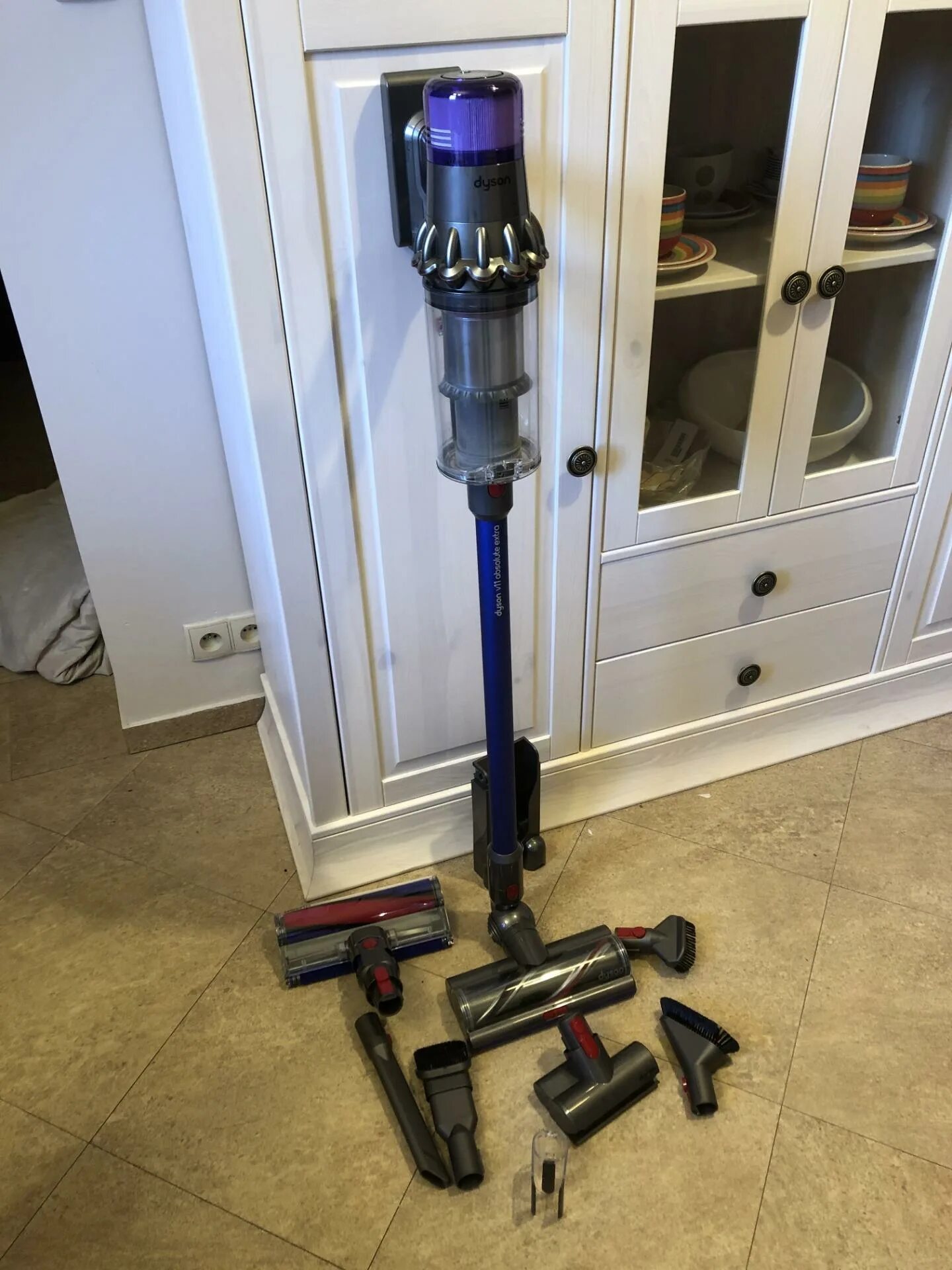 Dyson v11 absolute Extra. Дайсон пылесос v11 absolute Extra Pro. Дайсон v11 absolute. Dyson v11 absolute. V11 absolute pro