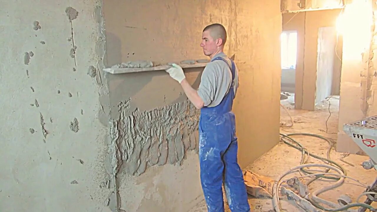 Штукатурка стен ютуб. Видео урок нанесение. Видео урок нанесение. Видео урок нанесение. Нанесение декоративной штукатурки венец.