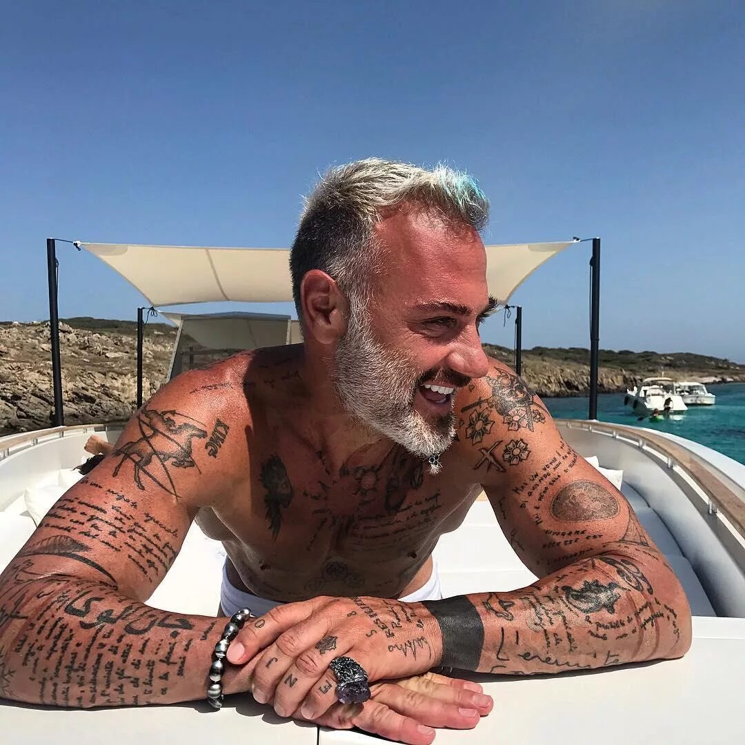 Хотс зевс. Миллионер зевс. Миллионер зевс. Zeus миллионер монако. Zeus богач.