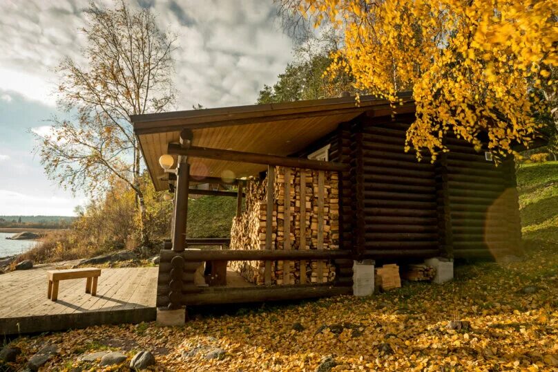 Ламберг Карелия. Ламберг Сортавала. Загородный клуб Ламберг. Ламберг Сортавала домик у озера.