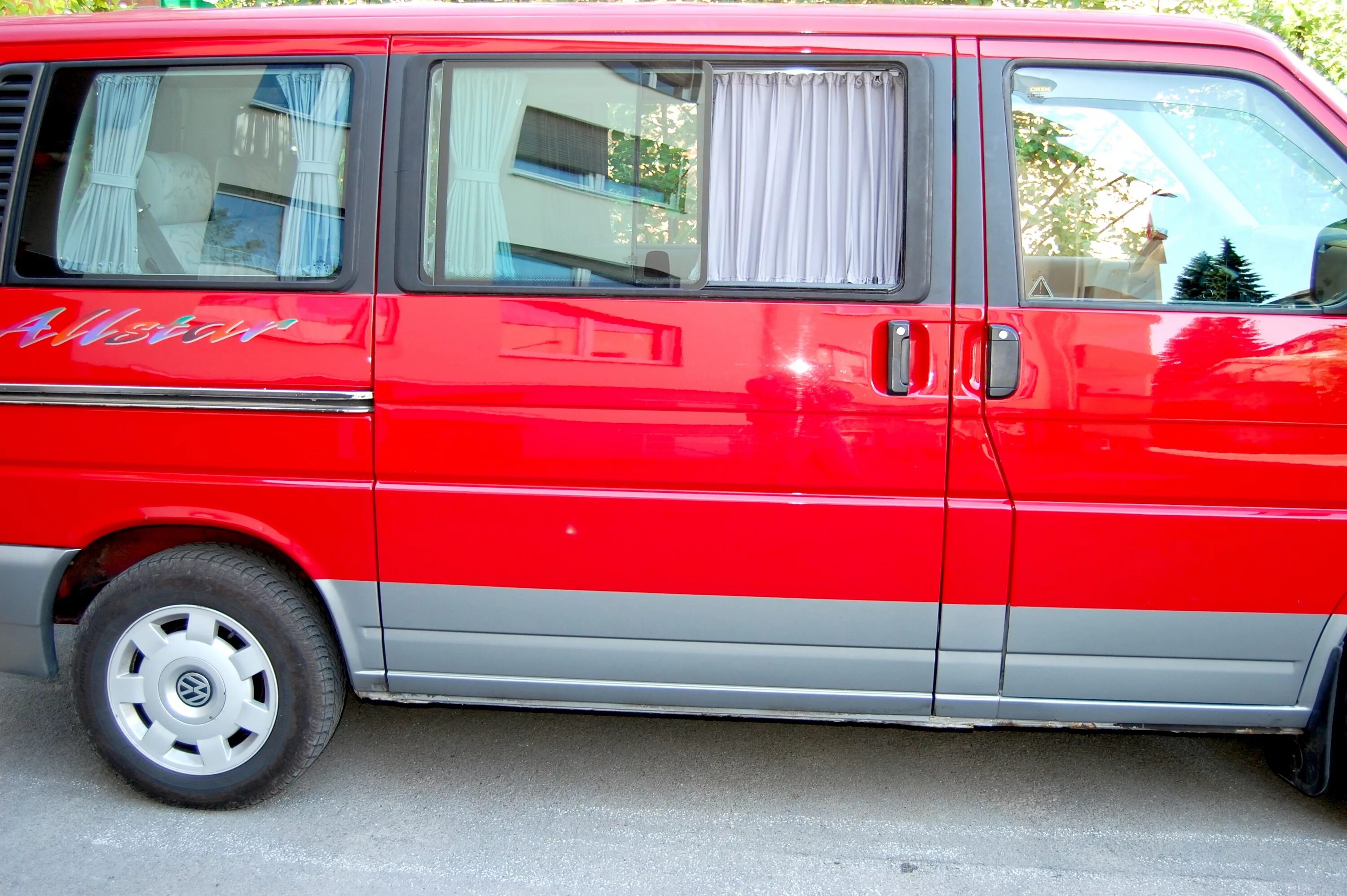 Фольксваген Multivan t4. Фольксваген Транспортер т4. VW Transporter t4 1997. Фольксваген т4 красный.