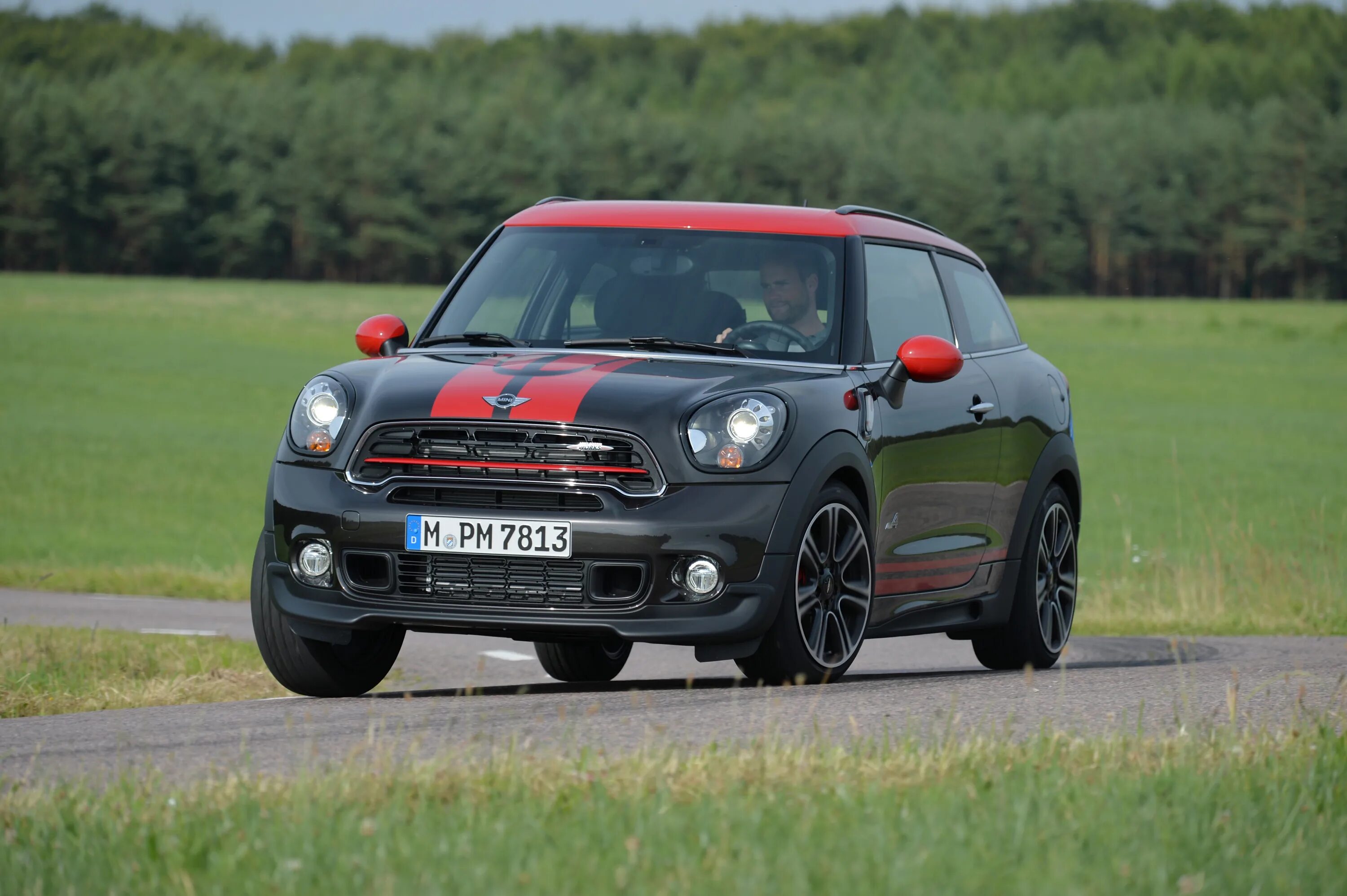 Фф минни. Мини Купер JCW. Мини Джон Купер Воркс. Mini John Cooper works Paceman. Mini Cooper JCW 2022.