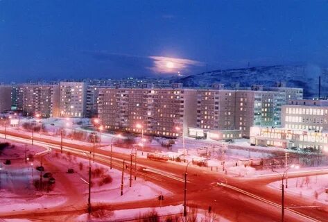 Мурманску 80