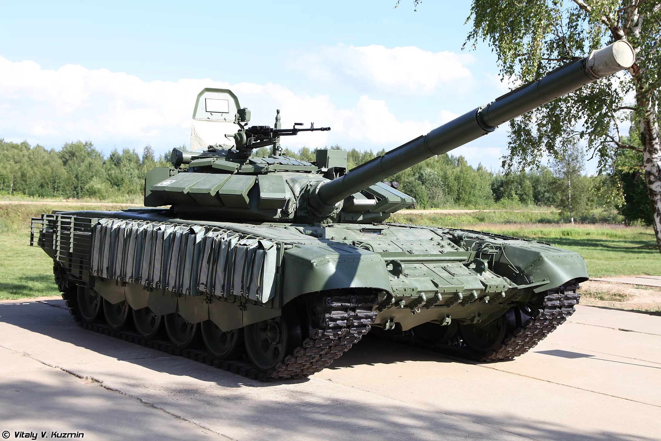 Т-72б3. Танк т72б3. Модернизированный танк т-72б3.. Т-72б3 основной боевой танк.