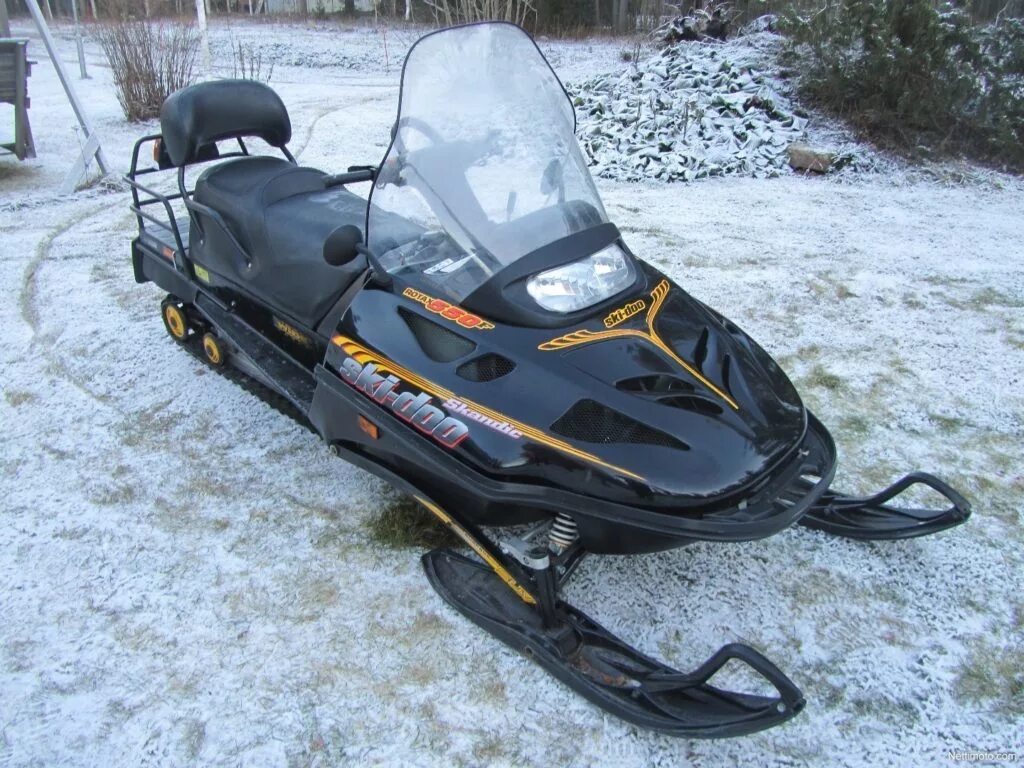 Купить бу снегоход брп скандик. Ski Doo Skandic 600. BRP Skandic 600. Ski-Doo Skandic 550f SUV. Ski Doo Skandic 800.