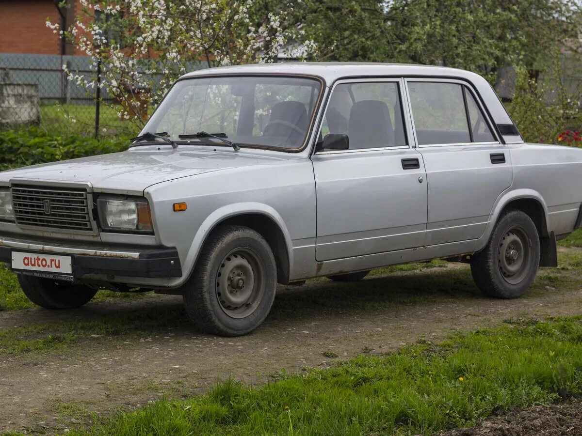 Toyota camry xv40 3. год выпуска 2010 года. директор школы 71 тольятти. год выпуска 2010 года. Kia rio 2 2010.