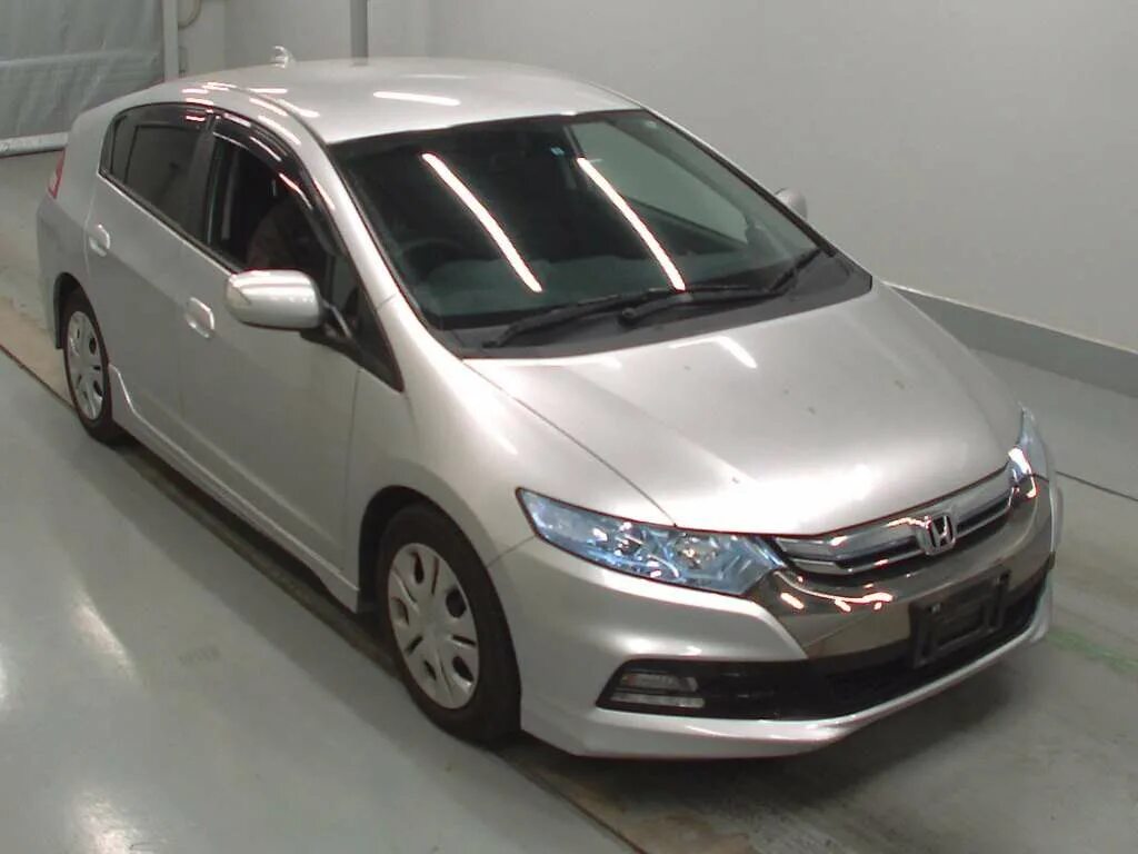 Инсайт владивосток. Honda Insight 2014. Хонда Инсайт 2012 год. Хонда Инсайт 2015. Хонда Инсайт 2012 модельного года.