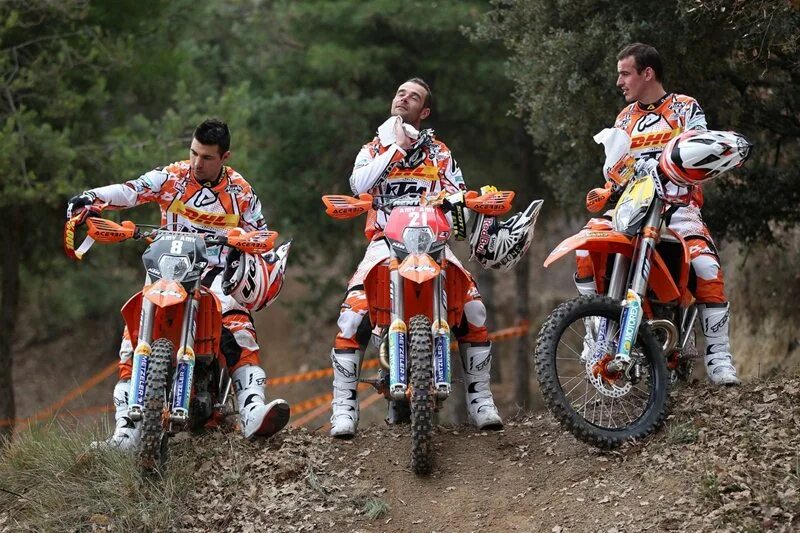 мотокросс в америке суперкросс. женский мотокросс. заводская команда ктм эндуро. команда мотокросса. ктм racing team.