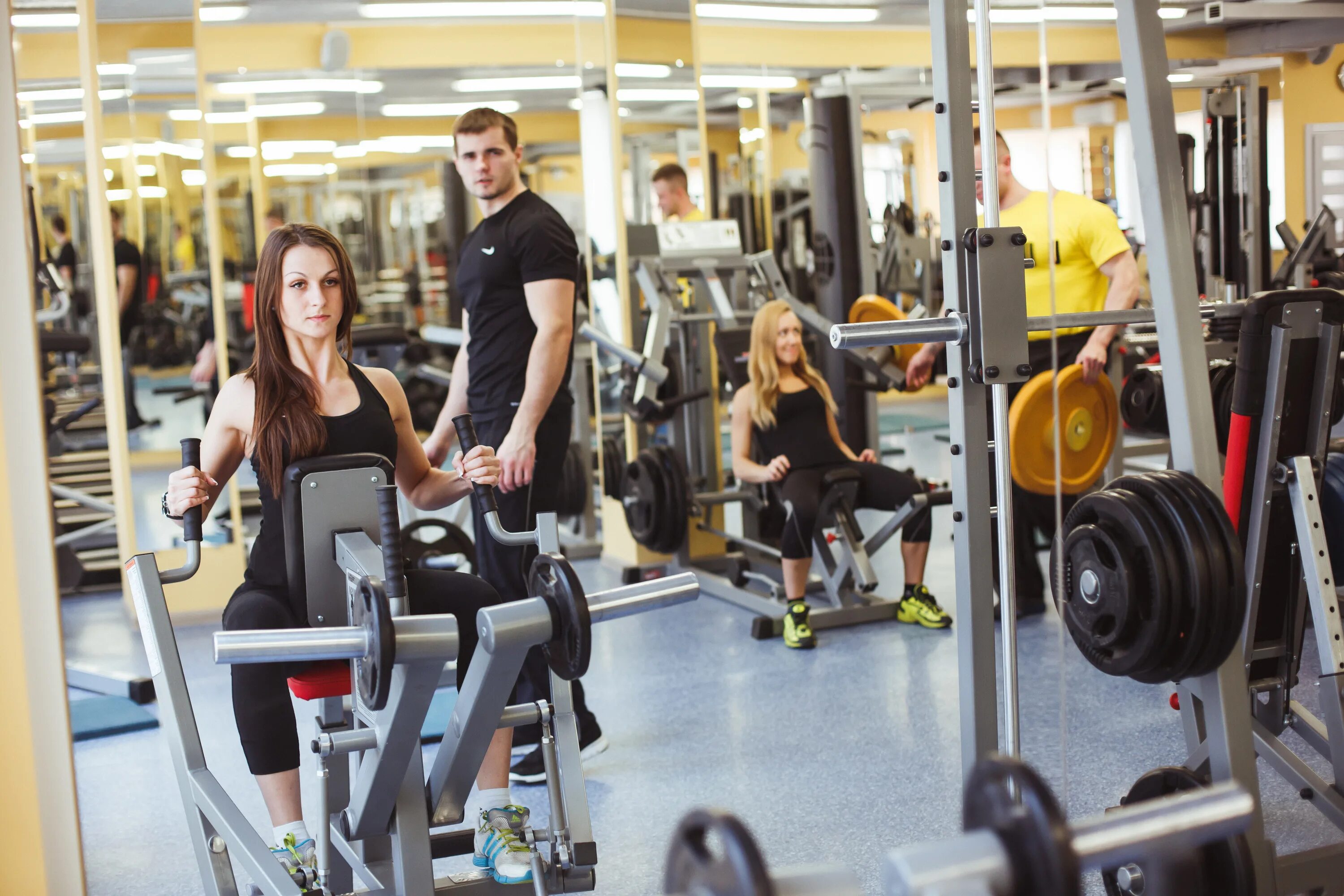 тренажерный зал донецк. спортмакс донецк дзержинского. тренажерные залы в донецке. спортклуб донецк. тренажерный зал красный сулин спарта.