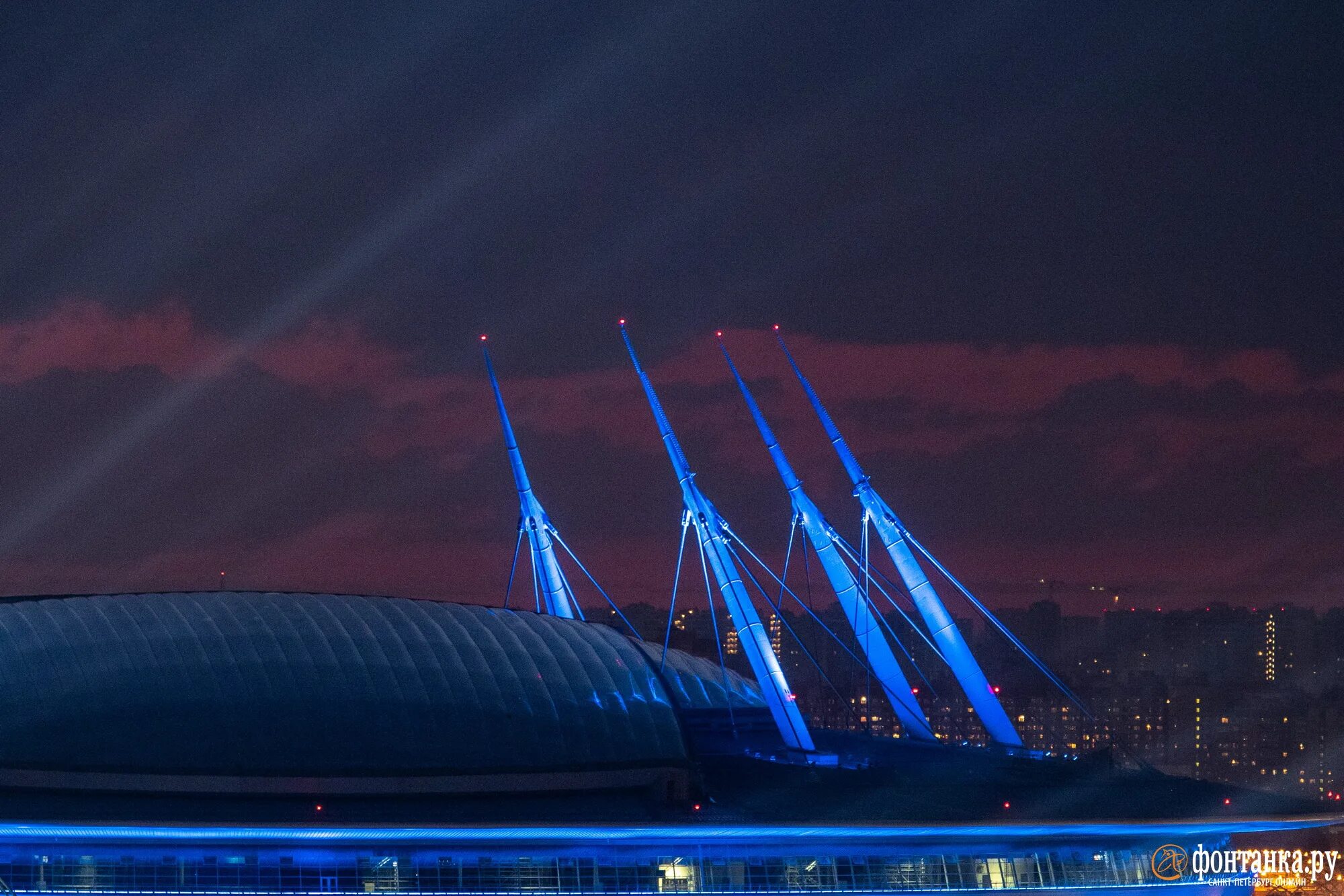 Вместимость стадиона петербург