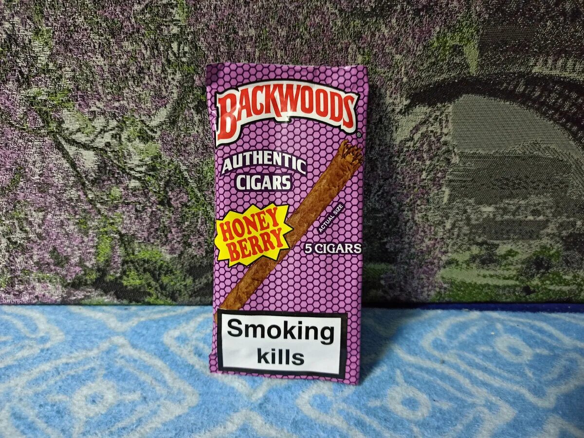 Включи the backwoods. Backwoods табак. Backwoods сигареты. Сигариллы БЭКВУДС. БЭКВУДС Хани бери.