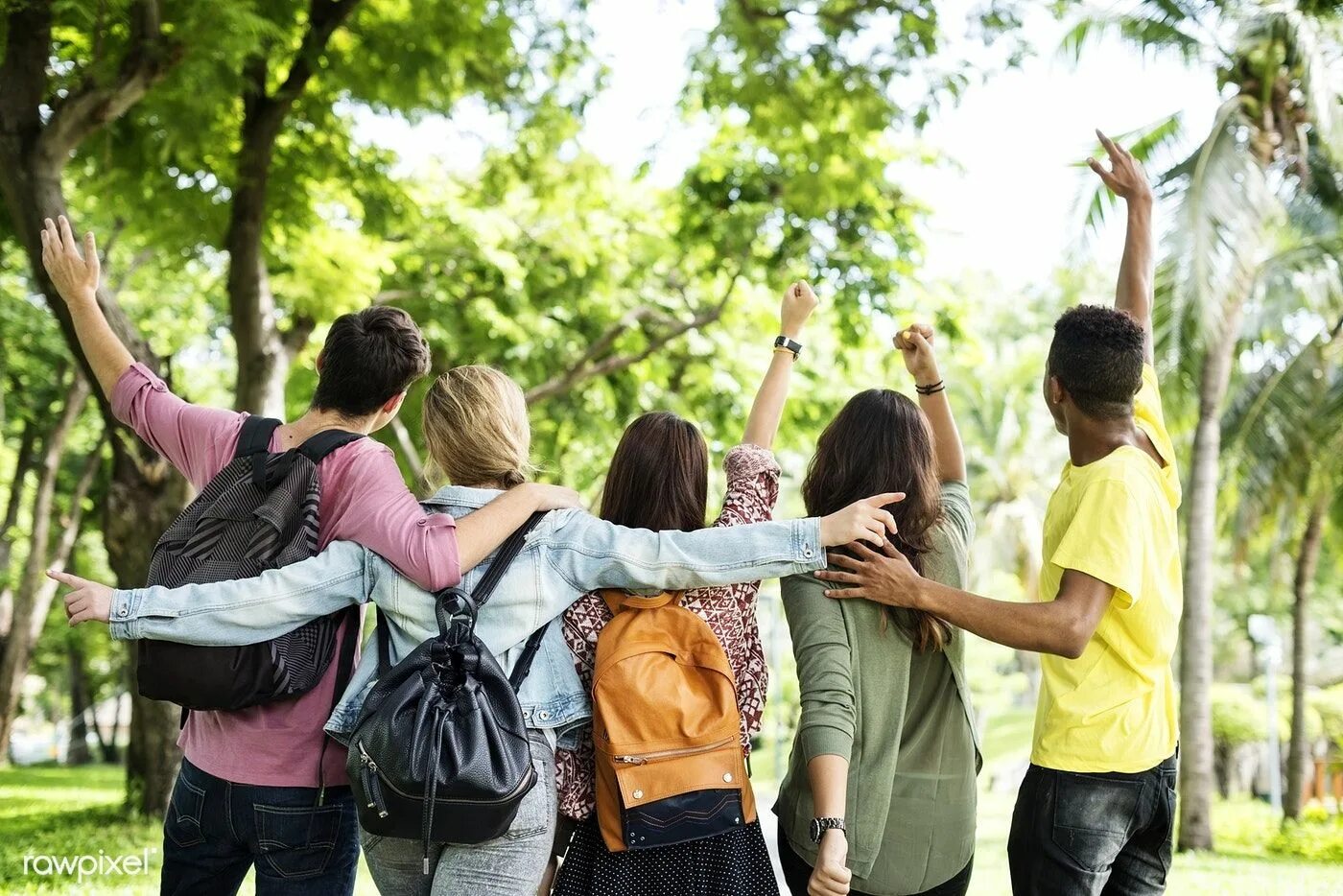 Молодежь. Дружба студентов. Общение молодежи. Общение студентов. Age of young people