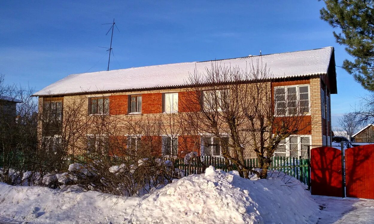 Ивановское ярославская область школа. Ивановское,. Усадьба дюрингера иваново. Поселок ивановское переславского района. Здание первого рабочего поселка иваново.